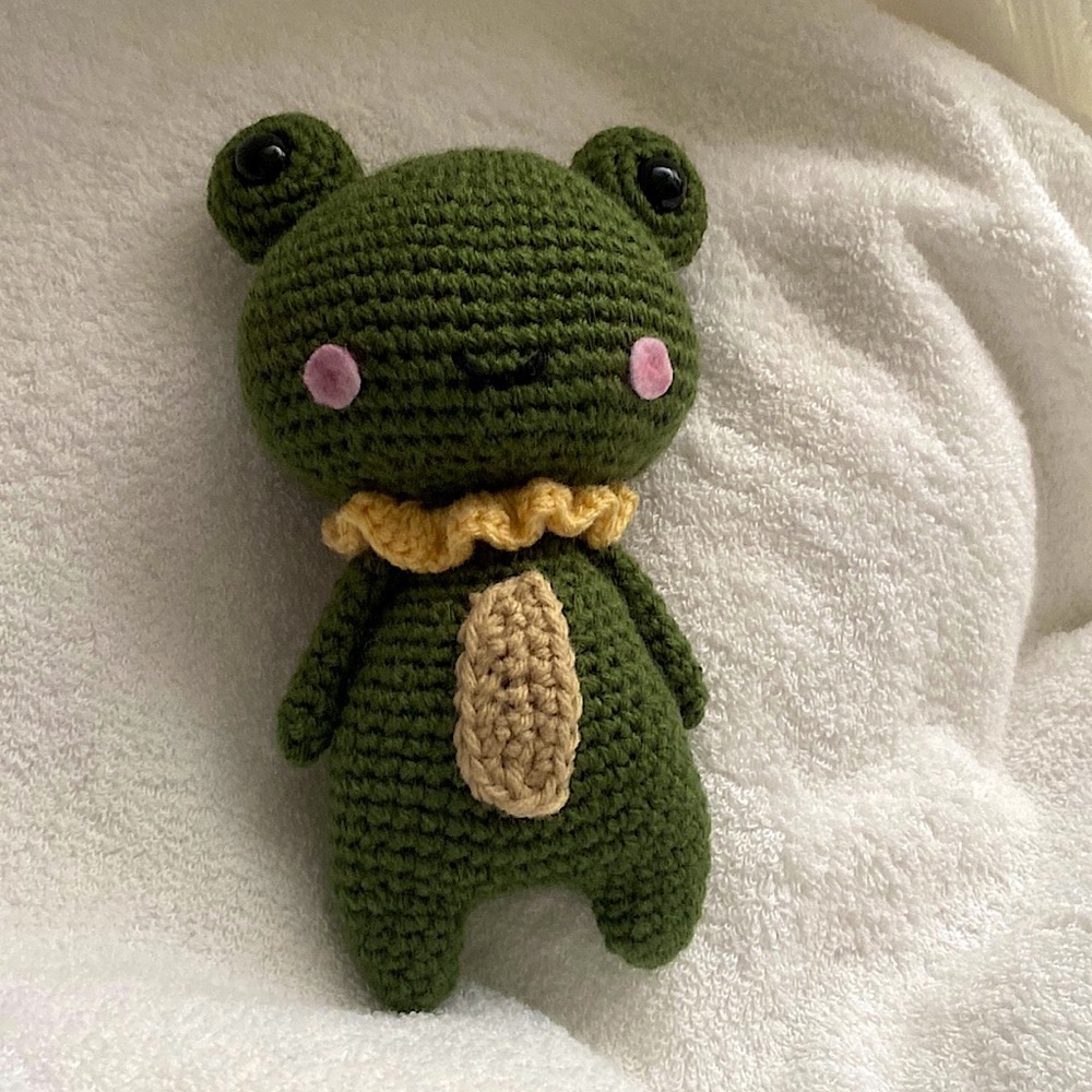 Frog crochet doll stuffed amigurumi